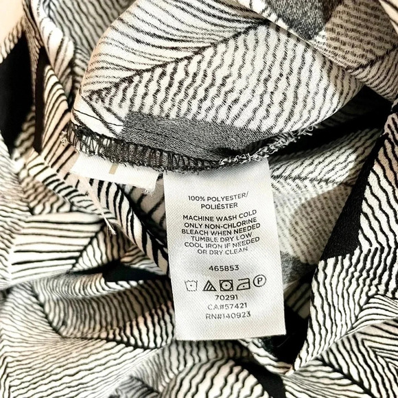 LOFT Fern Print Wrap Romper - Picture 6 of 8